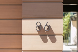 EIGHTY SIX LINDA ISLE