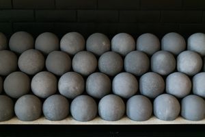 EIGHTY SIX LINDA ISLE